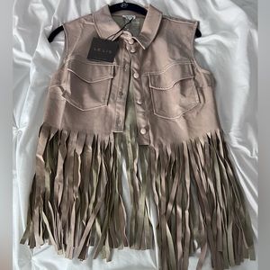 Le Lis Tan Fringe Top. Vegan Leather. Button down festival baddies